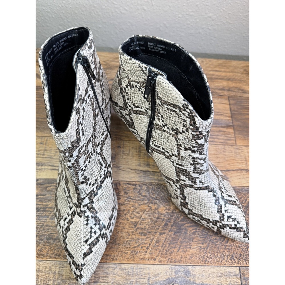 Worthington Women's 8 Marden Snakeskin Print Y2K Kitten Heel Booties Whimsigoth
